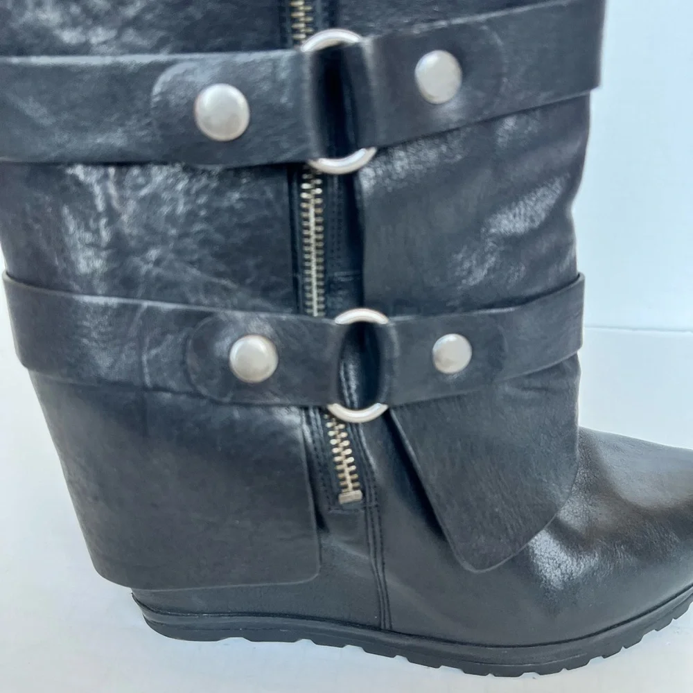 Vera Wang Lavender York Wedge Boots - Picture 13 of 15